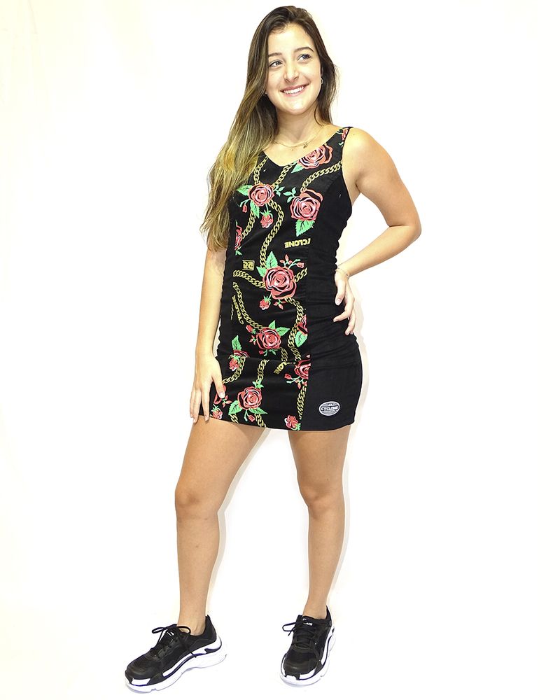 Look Vestido Veludo Roses Preto