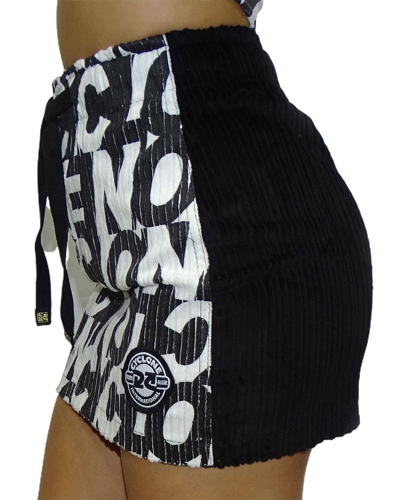 Lateral-Saia-Veludo-Calligraphy-Heavy-Branco