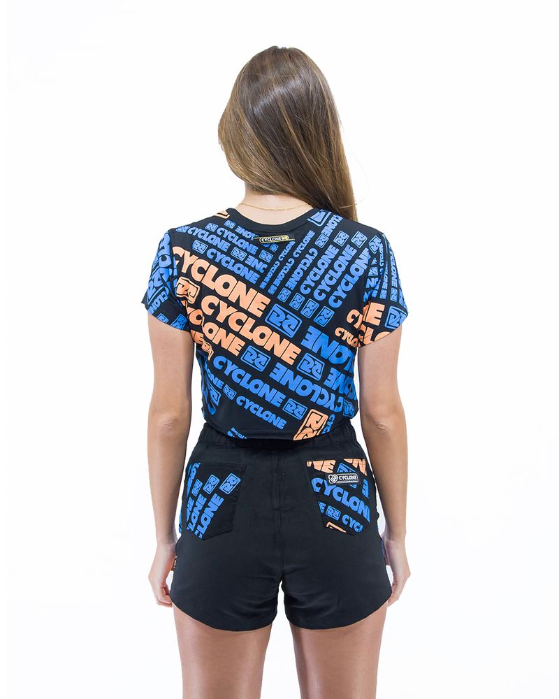 Blusa-Feminina-Cyclone-Dif-Cropped-Mega-Names-Preto
