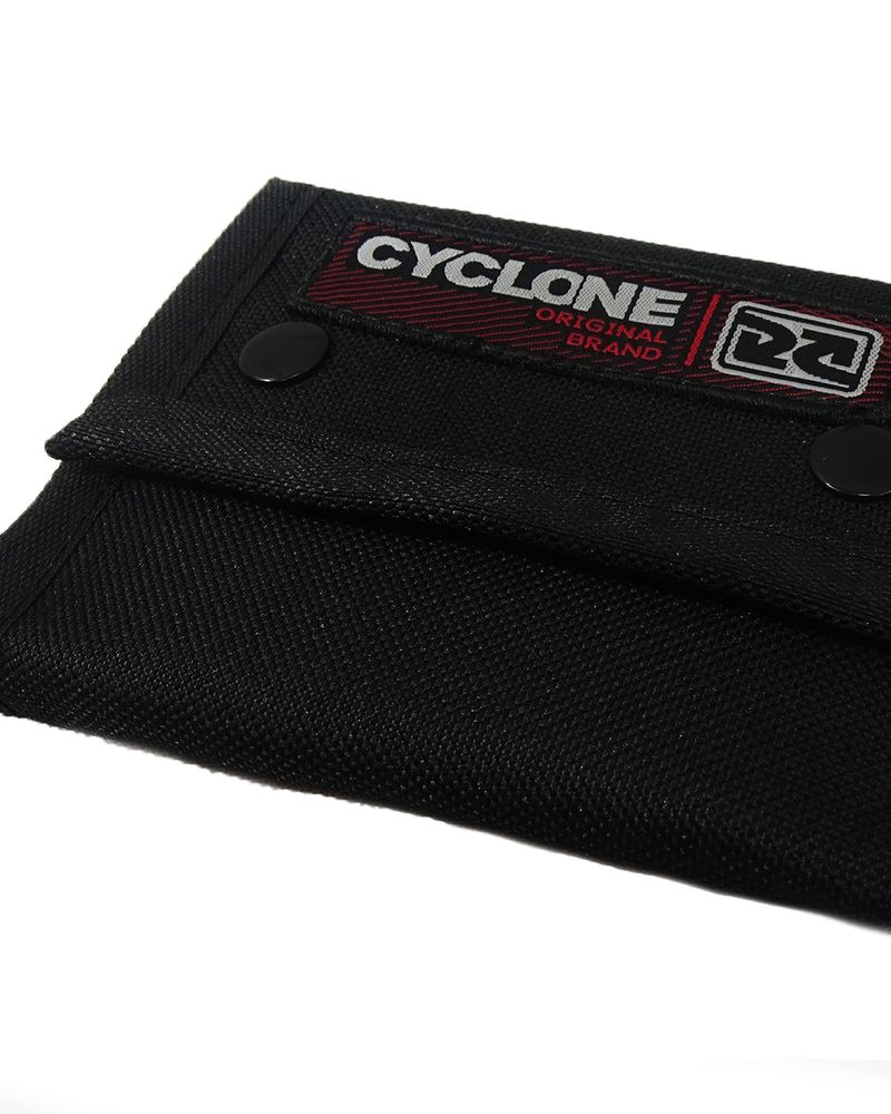Crop-Carteira-Cyclone-Botton-Skater-Preto