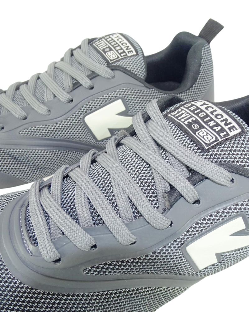 Crop-Tenis-Cyclone-Flextech-Grafite
