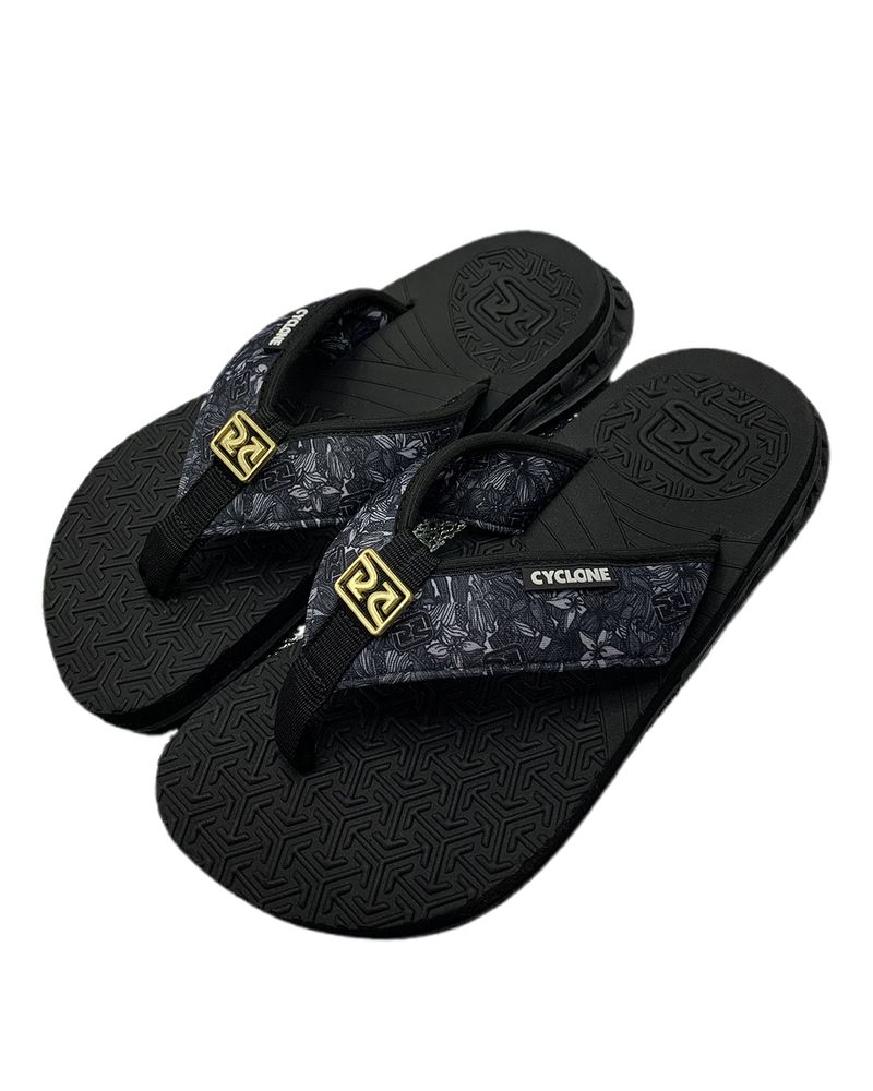 Frente-Chinelo-Cyclone-Premium-Mega-Flowers-Preto