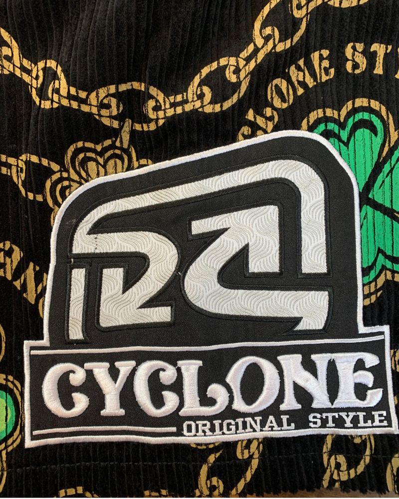 bermuda-cyclone-veludo-lucky-chain-preto-verde-5.jpg